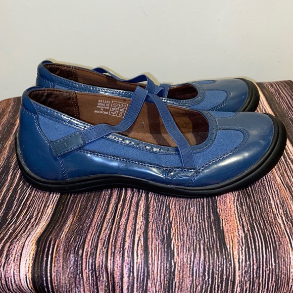 Lands End Size 7 Blue Patent Leather Mary Janes - Picture 5 of 7